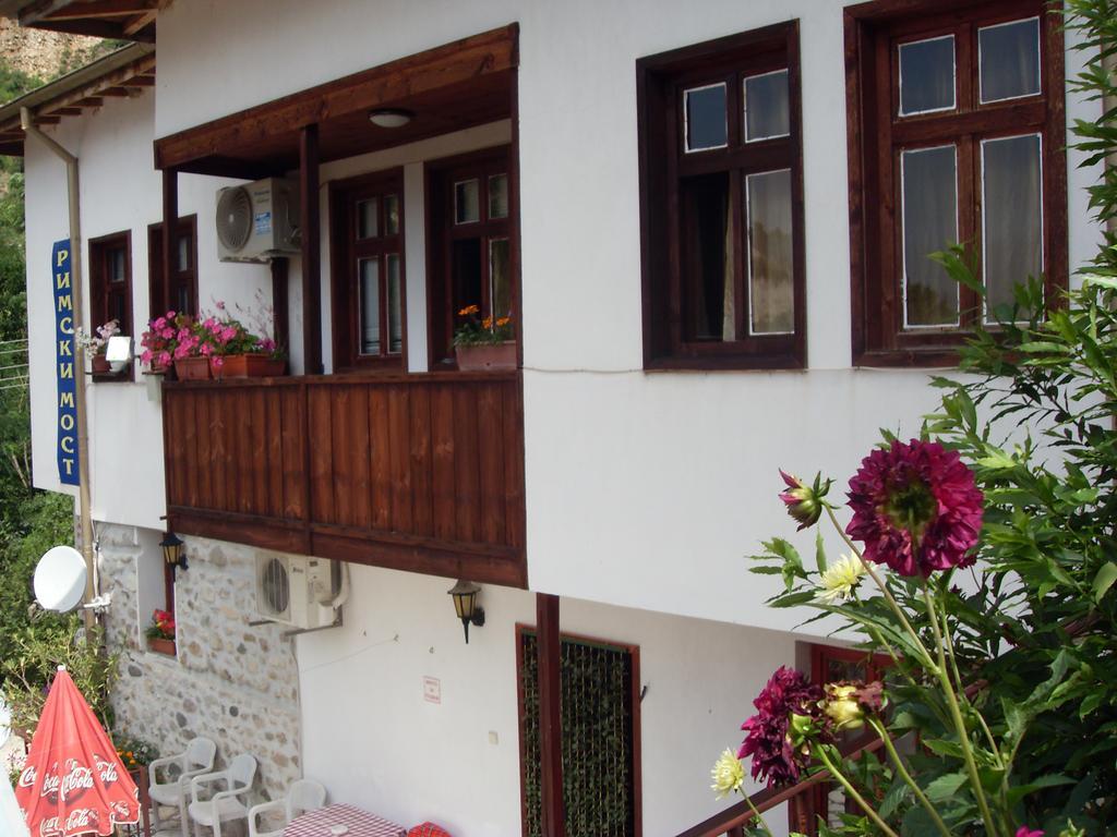 Guest House Rimski Most Melnik  Exteriör bild