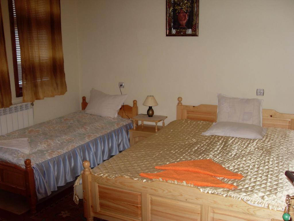 Guest House Rimski Most Melnik  Rum bild
